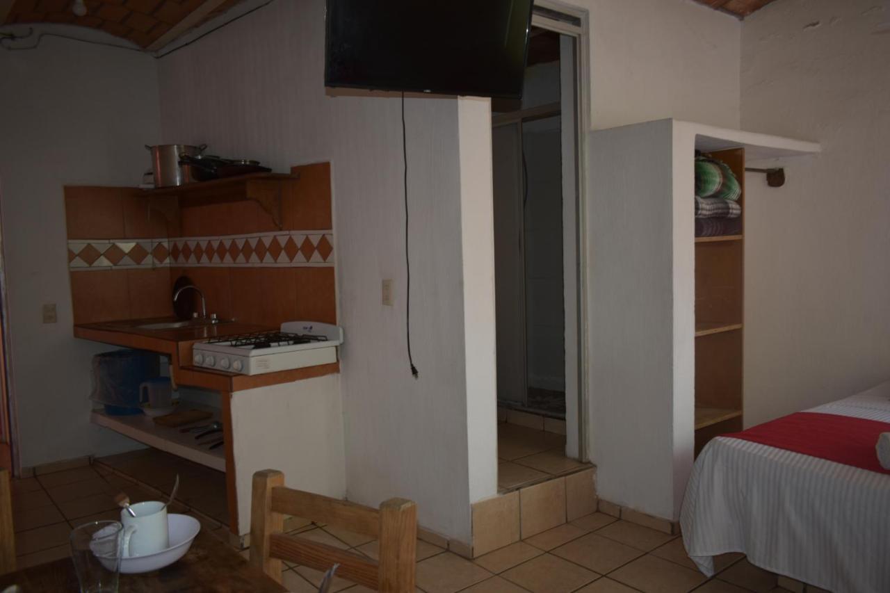 Hotel Y Bungalows Islas Careyes Los Ayala Exteriör bild