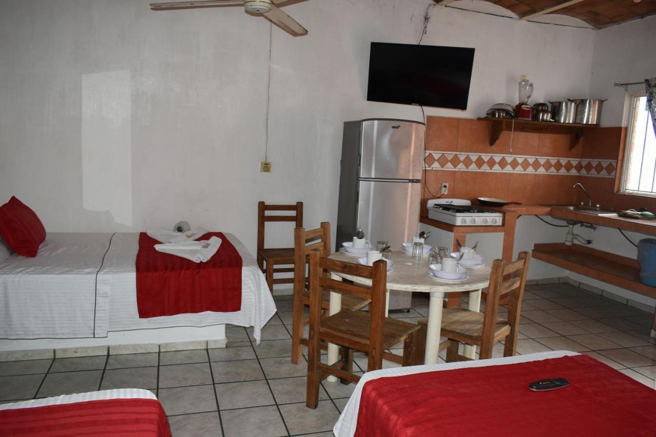 Hotel Y Bungalows Islas Careyes Los Ayala Exteriör bild